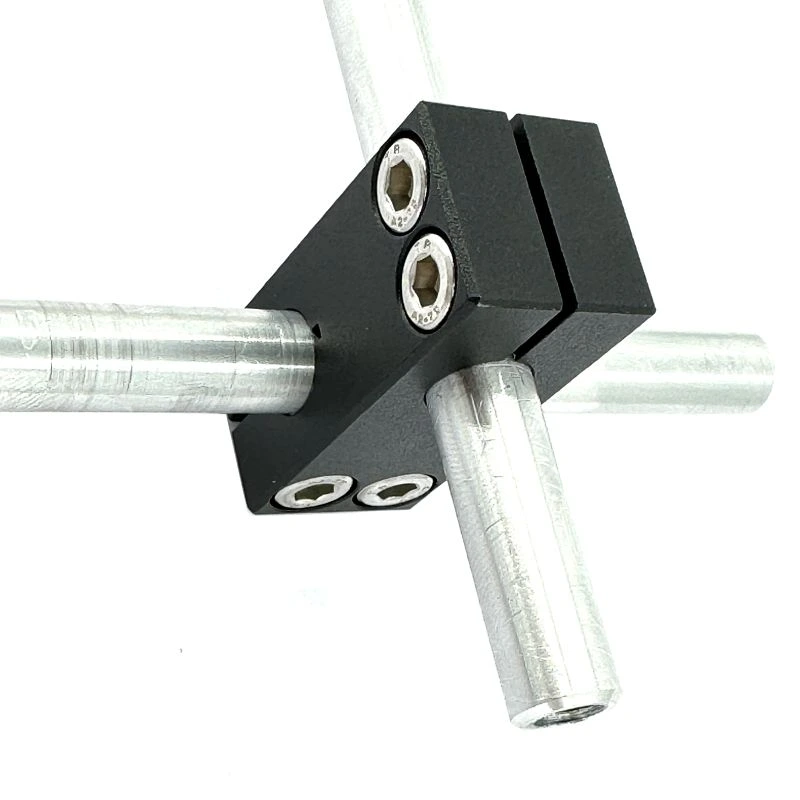 Aluminum mounting clamp with rods