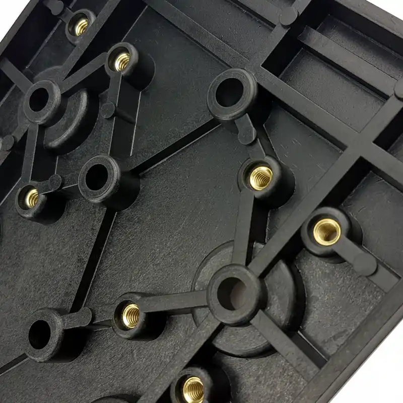Threaded metal inserts in plastic